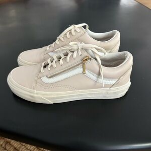 Vans Sneakers Women's 7 Men’s 5.5 - Pale Pink & Cream